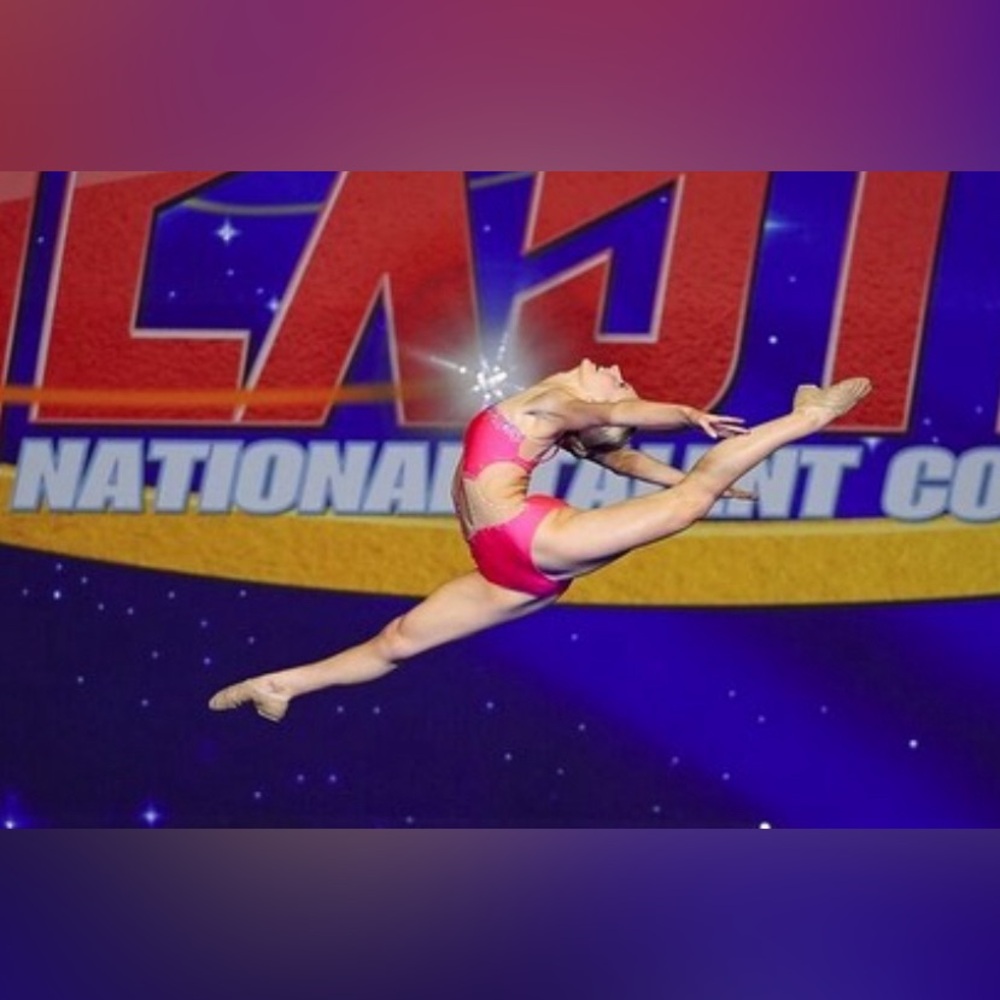 Custom lyrical dance custom adult size xs *Beautiful*